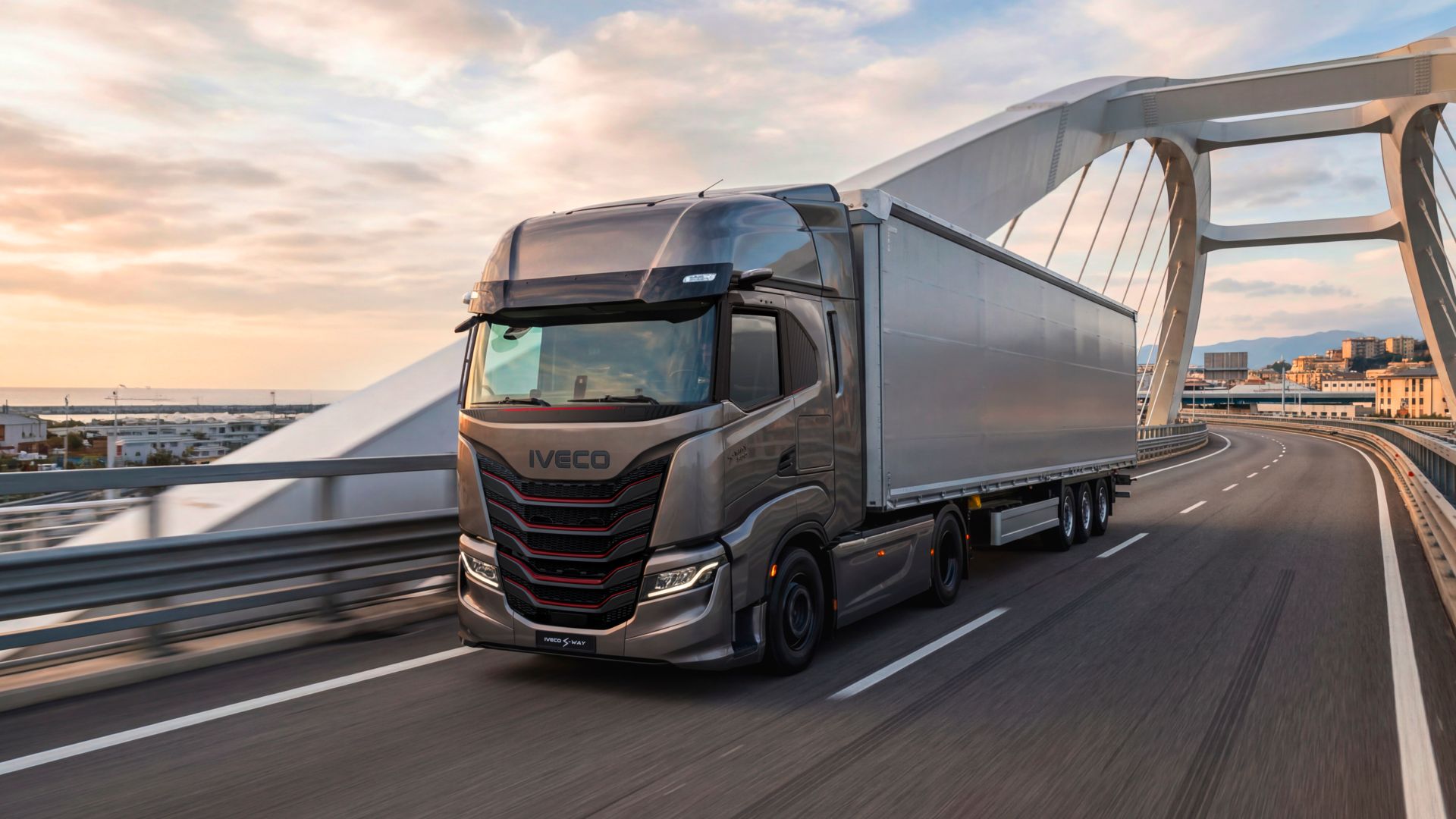 Otkrijte sve detalje modela IVECO S-Way